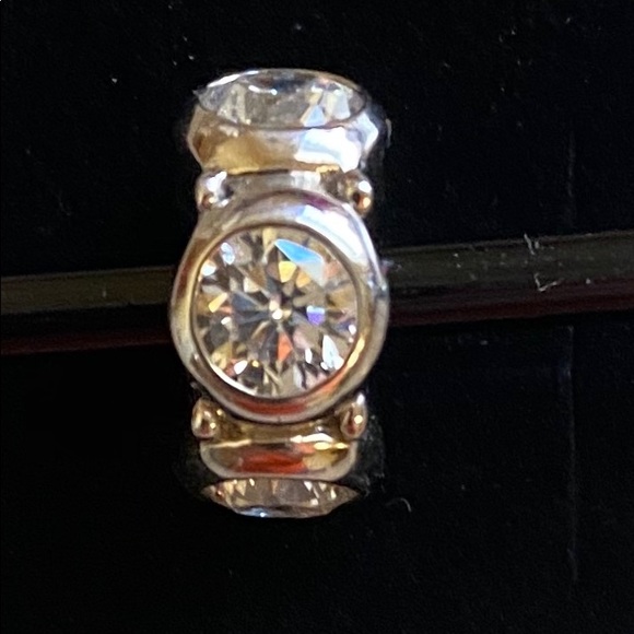 SALE! - Round CZ Clear - Bella Fascini - NWOT - Picture 1 of 3